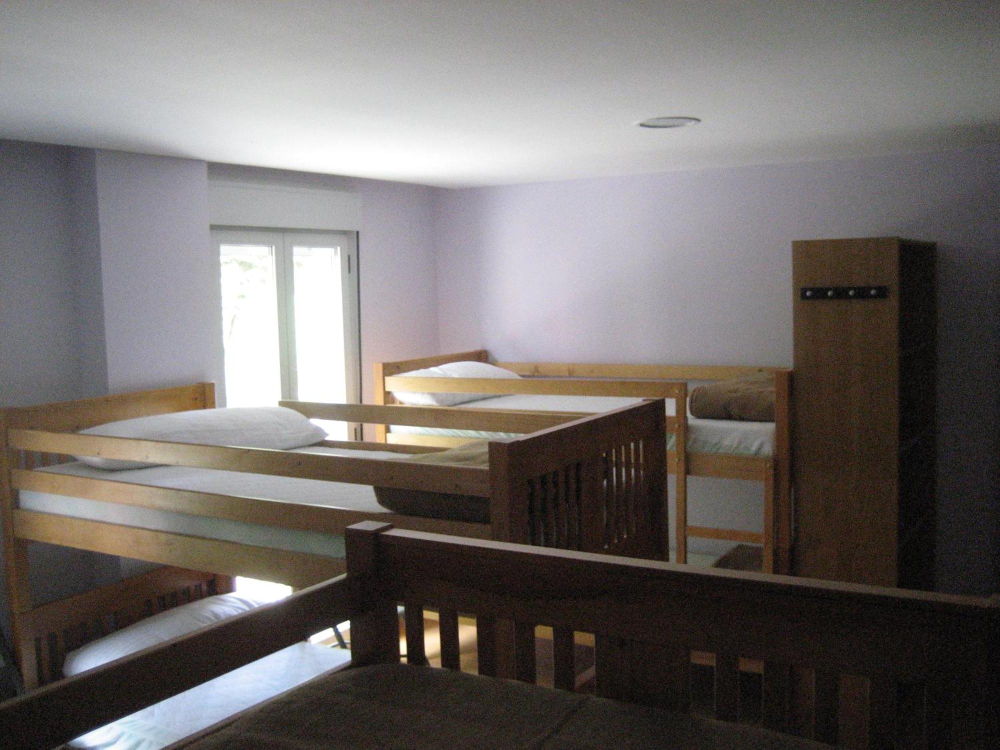 Albergue Turistico Rio Aragon Canfranc Buitenkant foto