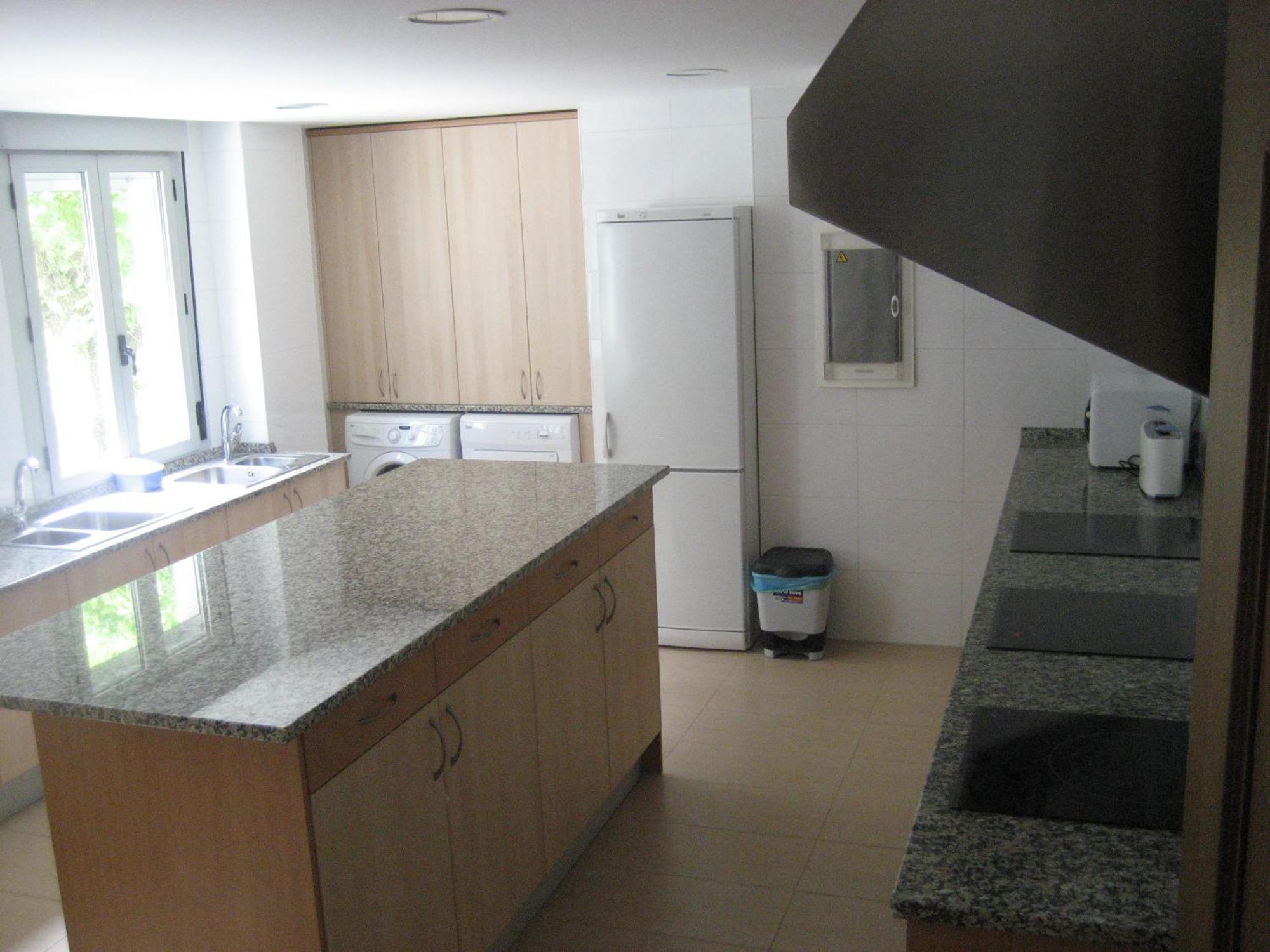 Albergue Turistico Rio Aragon Canfranc Buitenkant foto