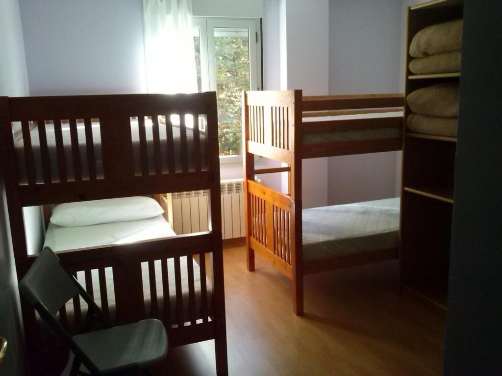 Albergue Turistico Rio Aragon Canfranc Kamer foto